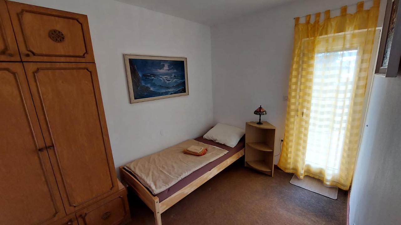 Apartman Sabadin Njivice Exterior photo